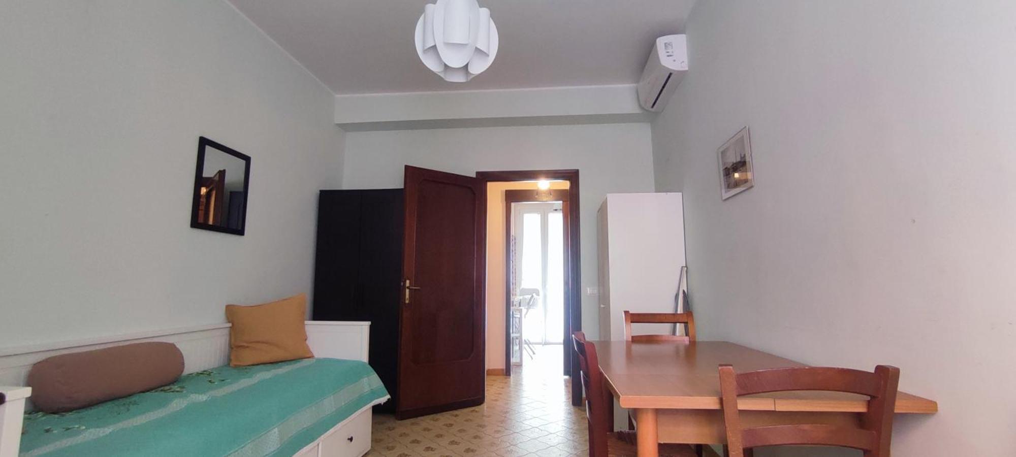 Bilocale San Paolo Metro B Up To 5 Guests *